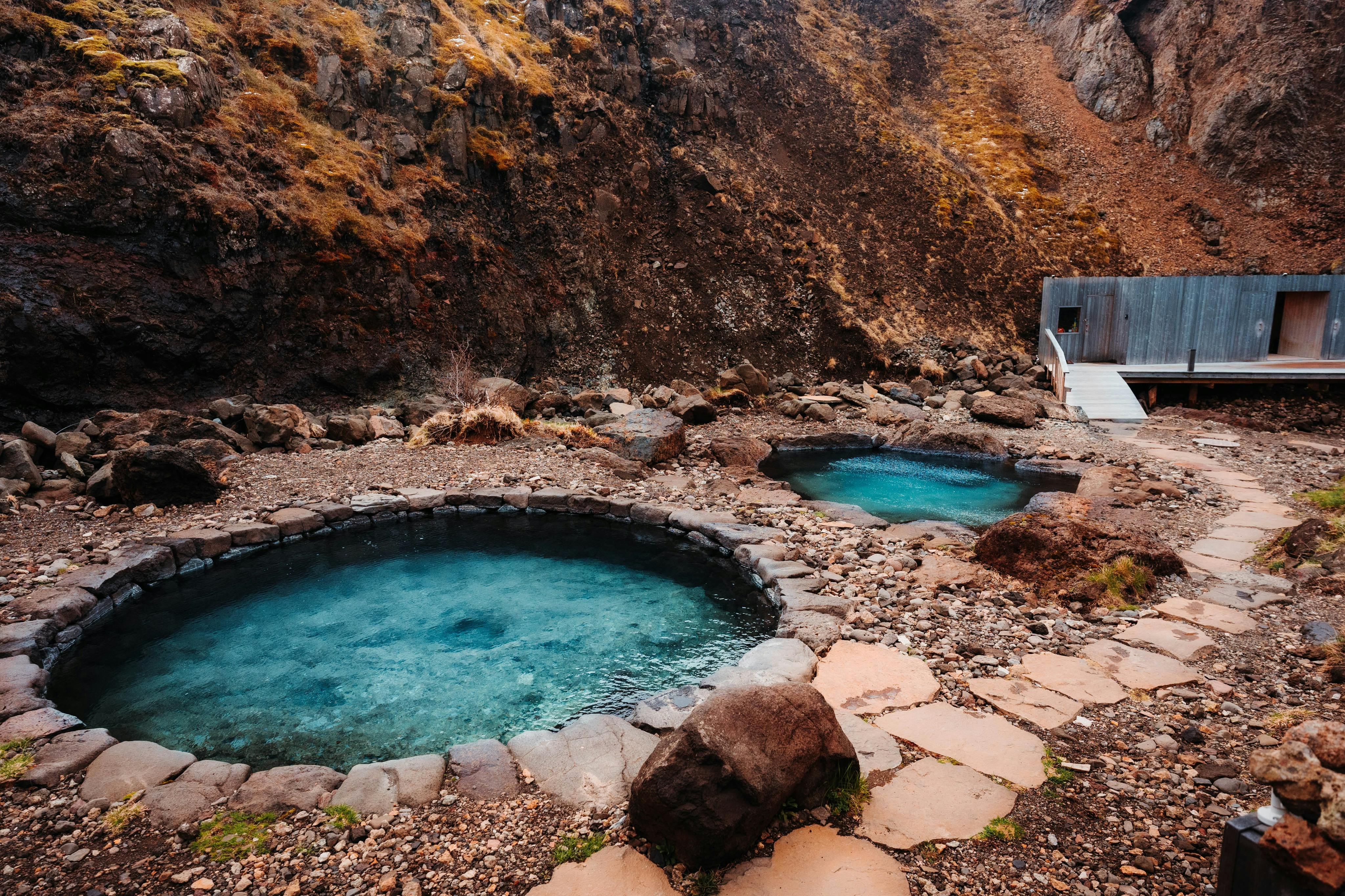 Canyon bath pools