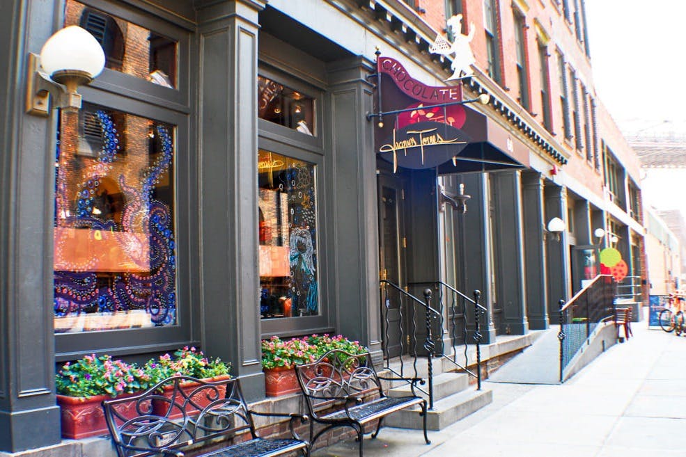 Immersive Guided Tour of Brooklyn