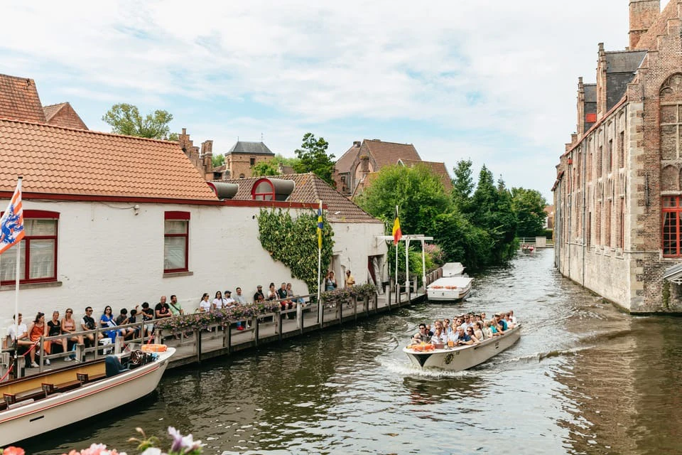 Bruges: Guided Day Trip from Brussels