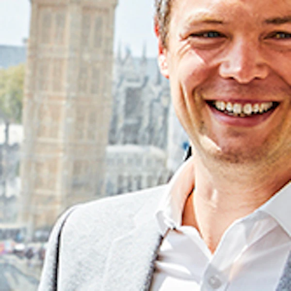 Vervoer per bus van de luchthaven van Girona naar Barcelona