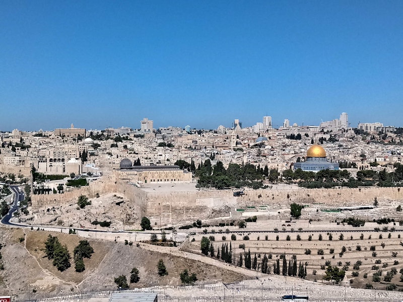 エルサレムウォーキングツアーとダビデの塔のハイライト