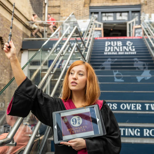London: Harry Potter Film Sites Tour + Tower Bridge Entry - Photo 8