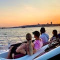 Croisière au coucher du soleil sur le Bosphore à bord d'un yacht de luxe