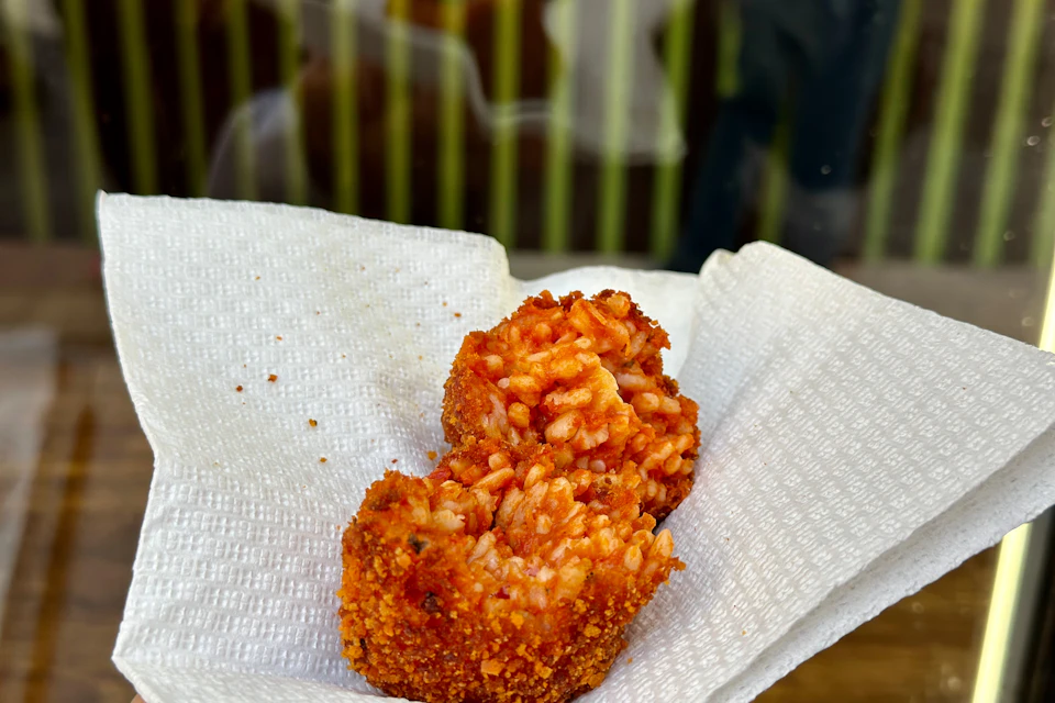 Traditional roman street food