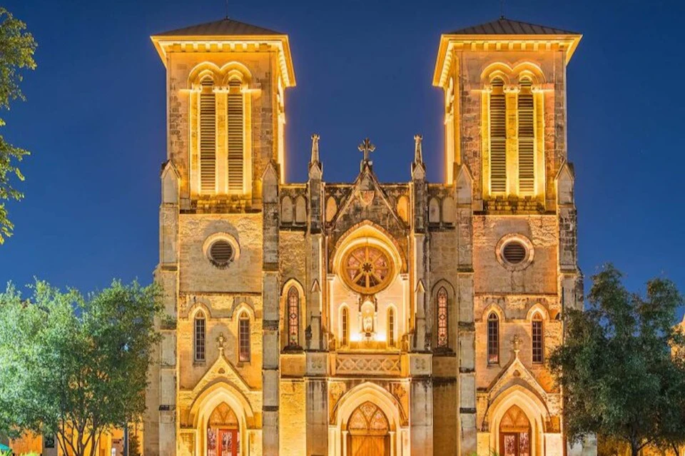 San Antonio City Lights Night Tour