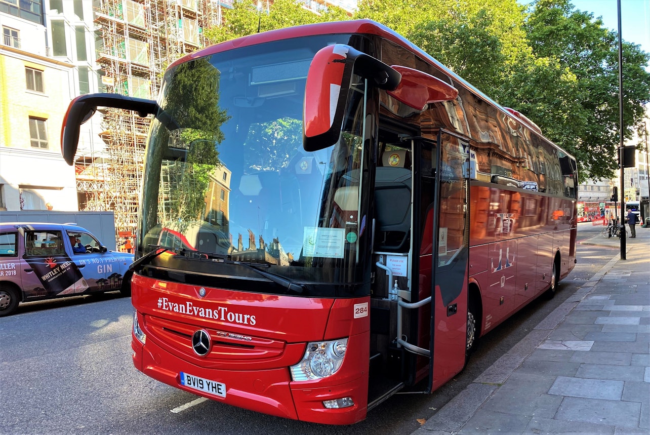 Londres: Visita guiada en autocar de Jack el Destripador con pescado y patatas fritas - Alojamientos en Londres