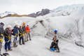 スカフタフェルからの小グループの氷河の驚異の冒険