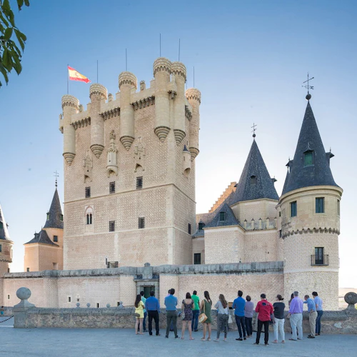 Segóvia: Tour de Madrid + Entrada opcional na Catedral e no Alcázar - Photo 5