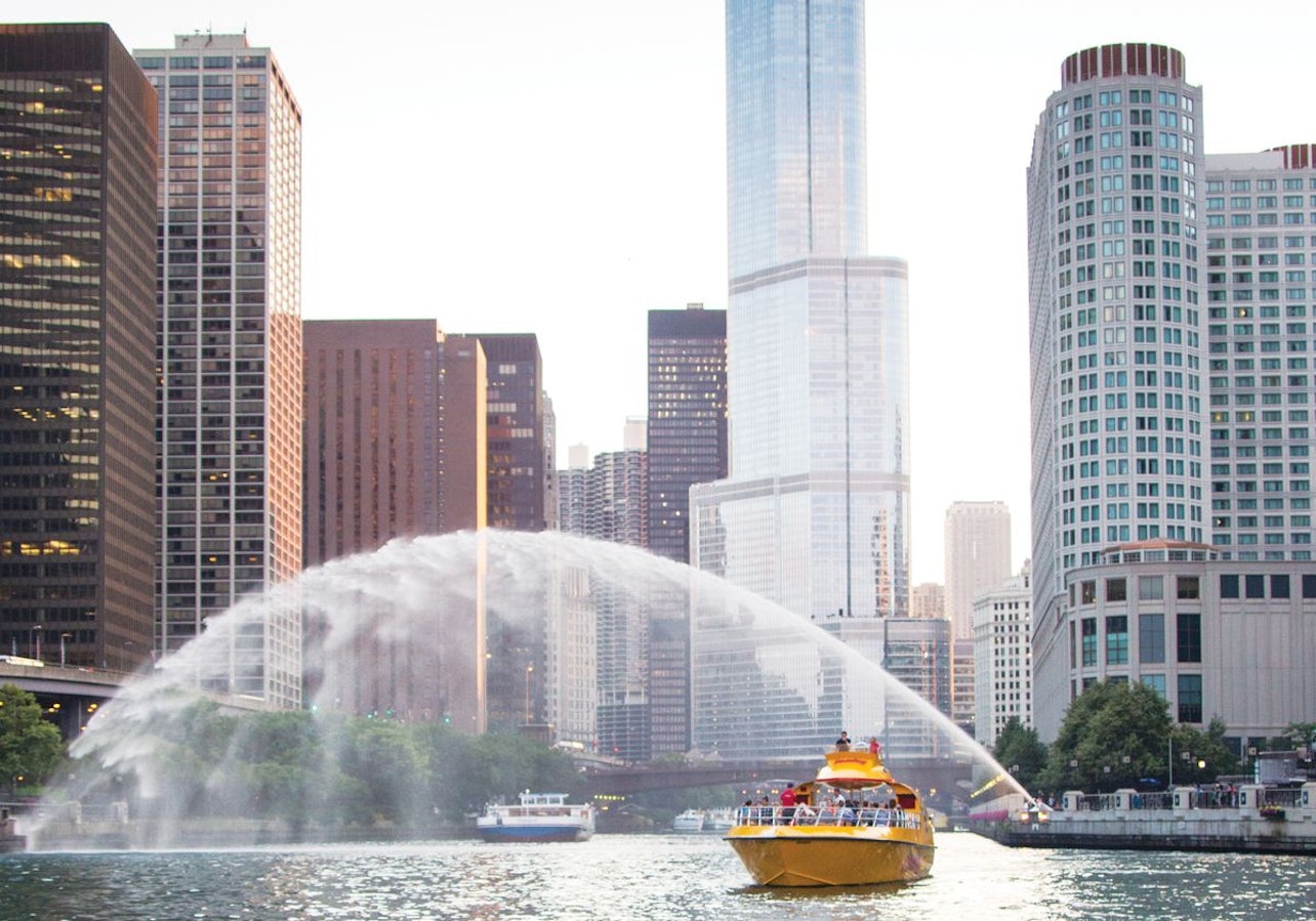 Chicago: Passeio arquitetônico pelo rio e lago Seadog - Acomodações em Chicago