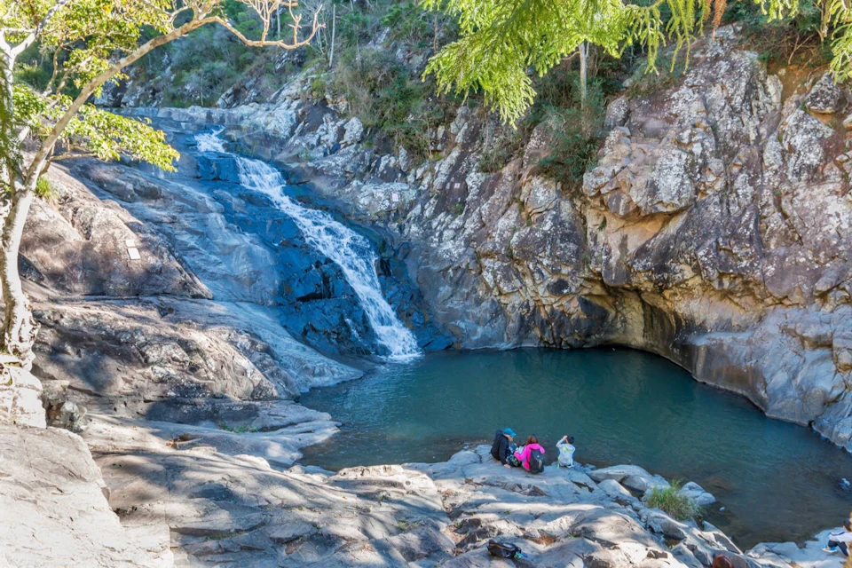Cedar Creek Falls