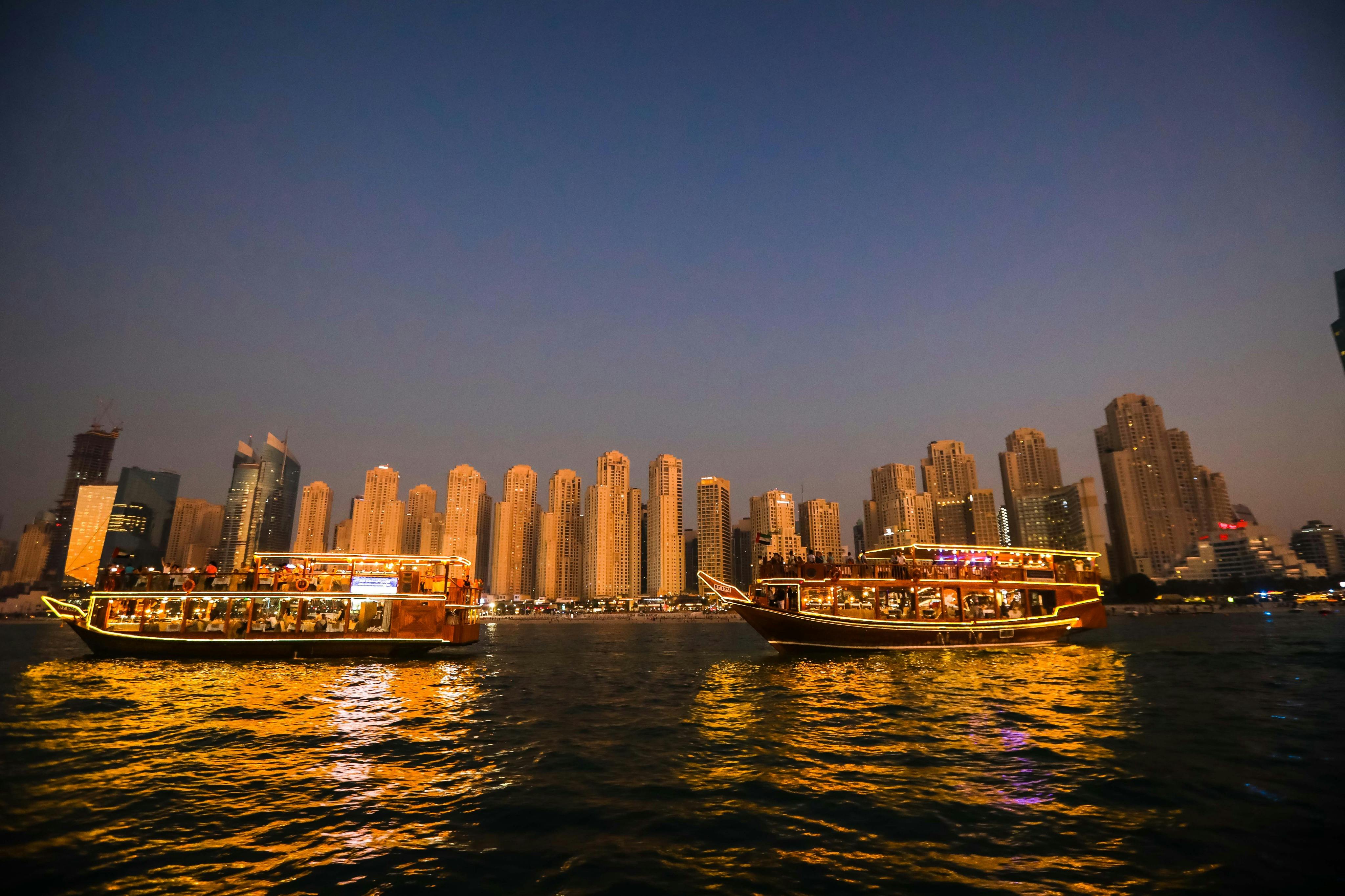 <City 60005> things to do #8: Alexandra Dhow Cruises Dubai