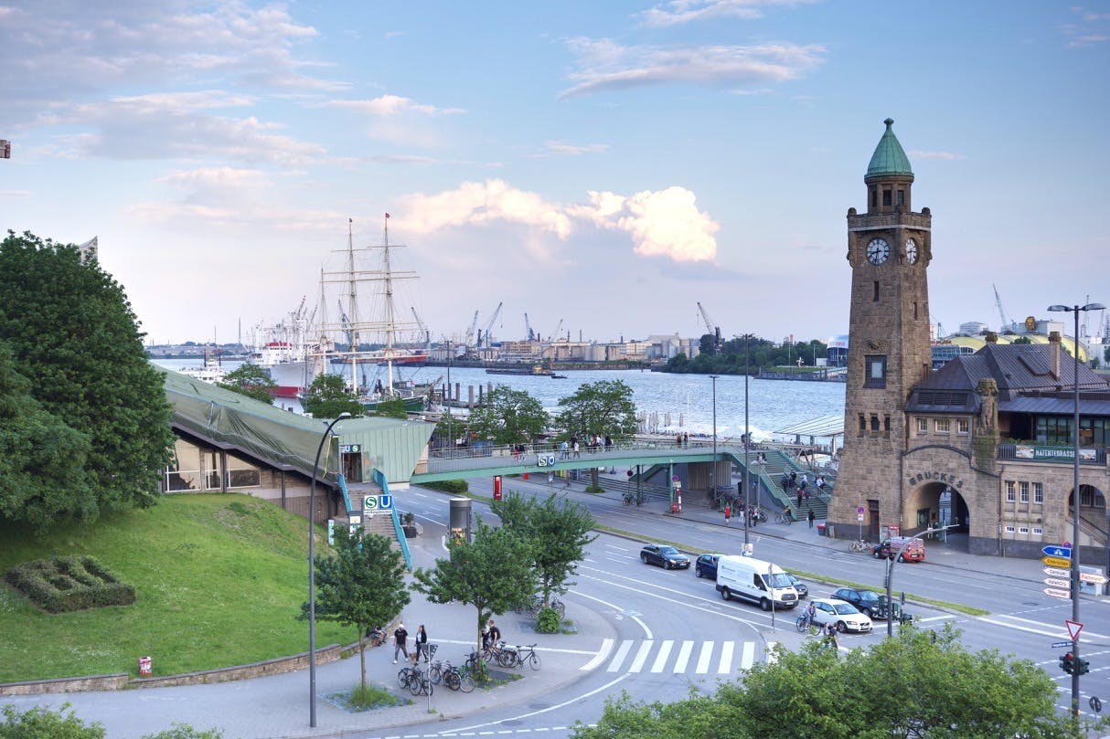 Landing Bridges and Harbour.