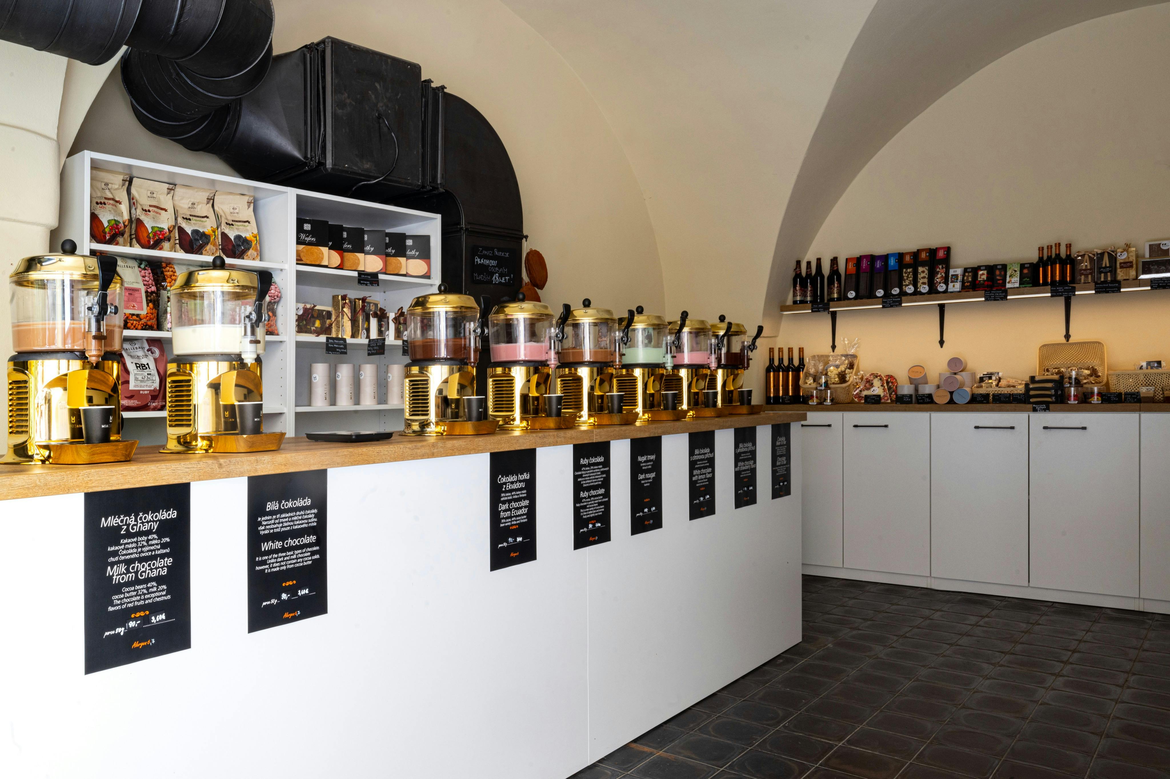 Γευσιγνωσία σοκολάτας: Ένα γαστρονομικό ταξίδι μέσα από τη γεύση