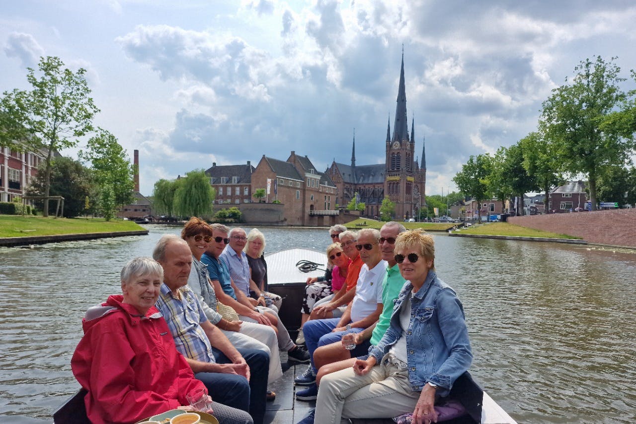 Woerden: Canal Cruise Tickets