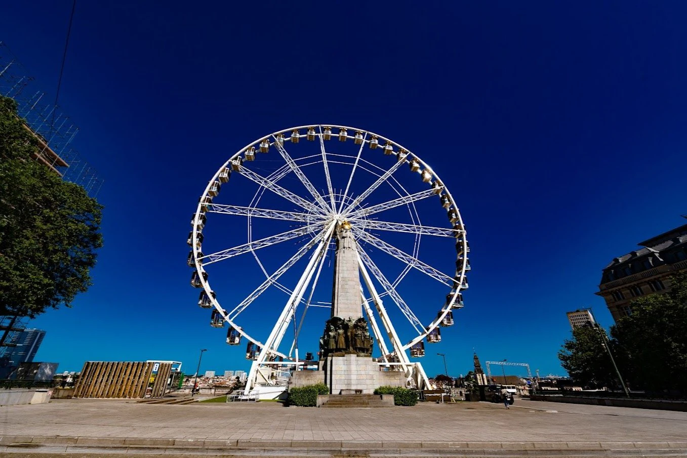 Brussels: City Highlights Audio Tour + The View Ferris Wheel Skip The Line Entry