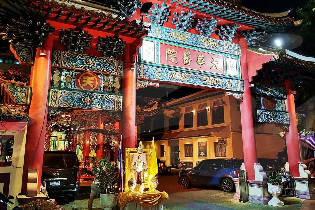 Bangkok v noci: Čínská čtvrť, květinový trh a ulice Khao San