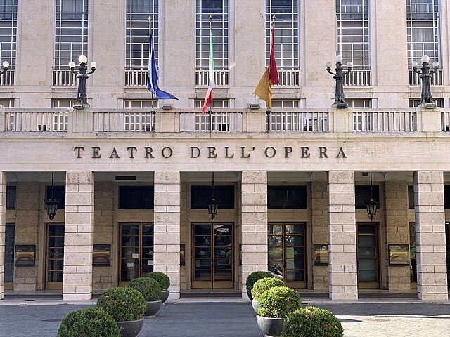 Book your Rome Opera in online