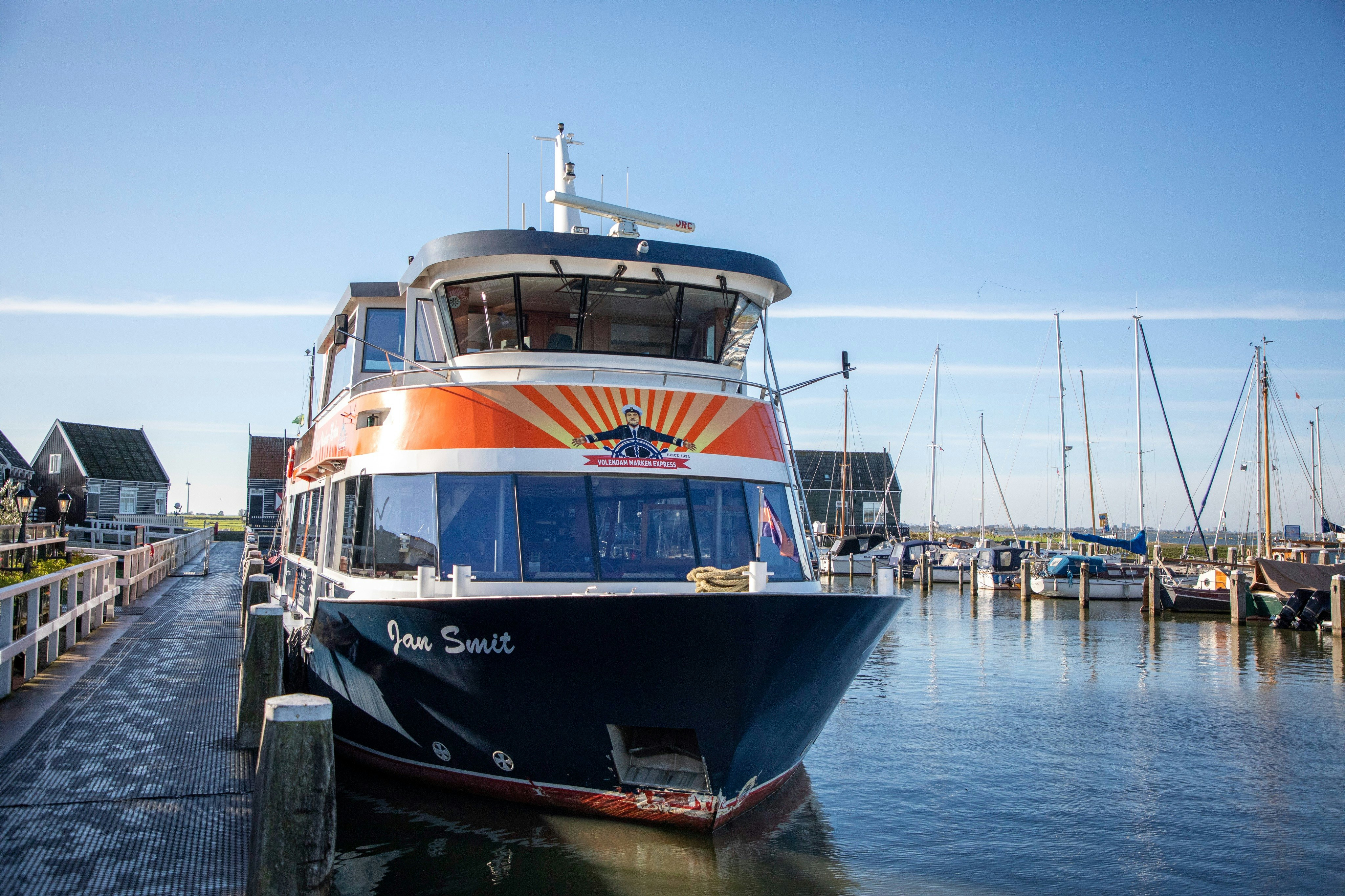 Volendam-Marken Express: tour de barco
