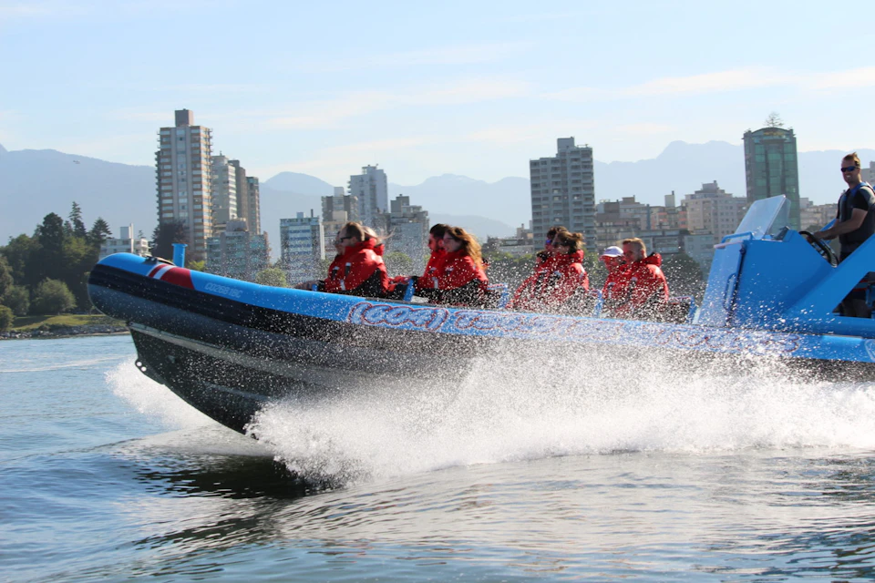 Zodiac Boat: 12 passengers