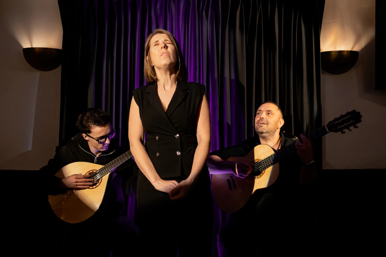 Lisbon: Afternoon Fado Show + Glass of Moscatel