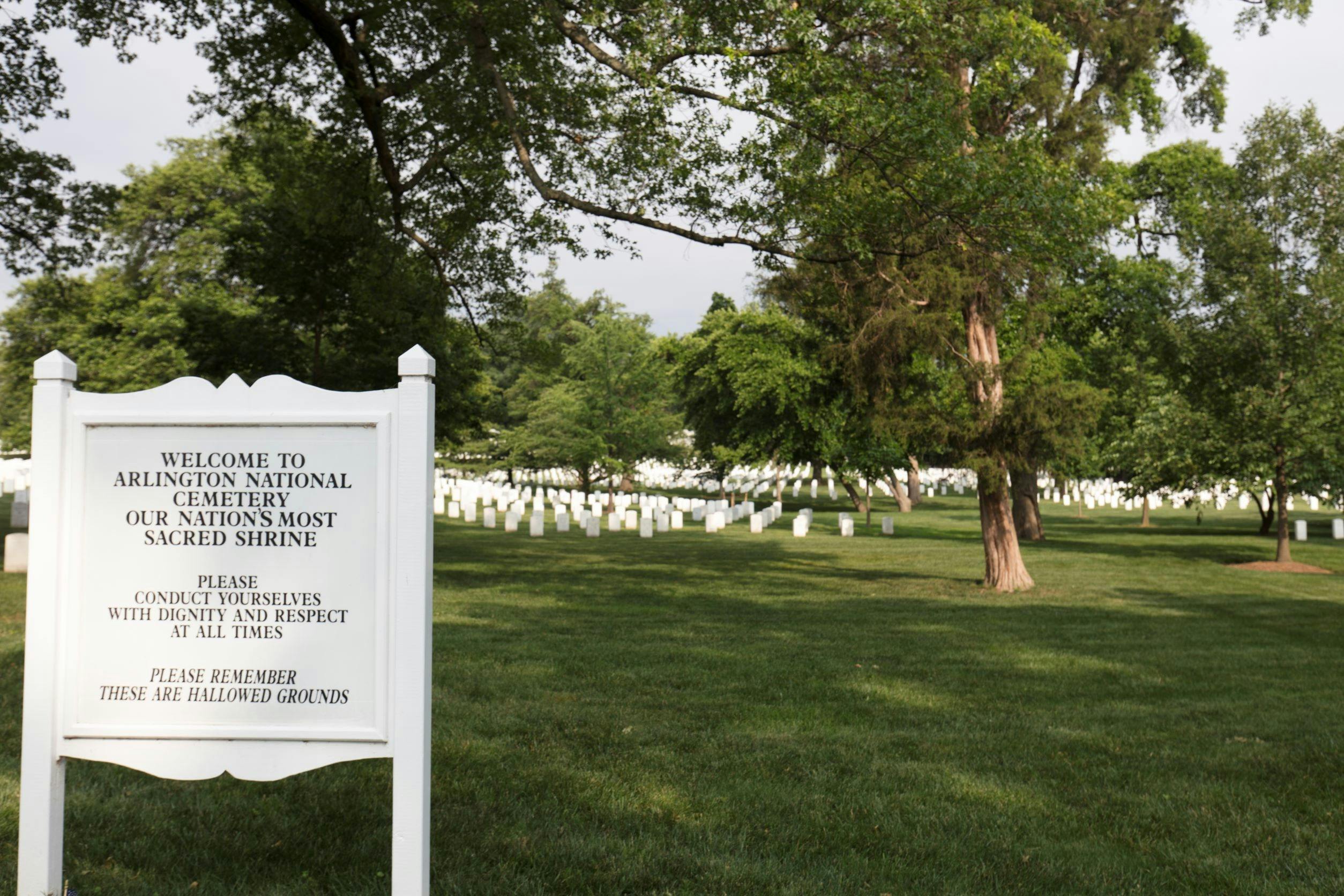 阿灵顿国家公墓