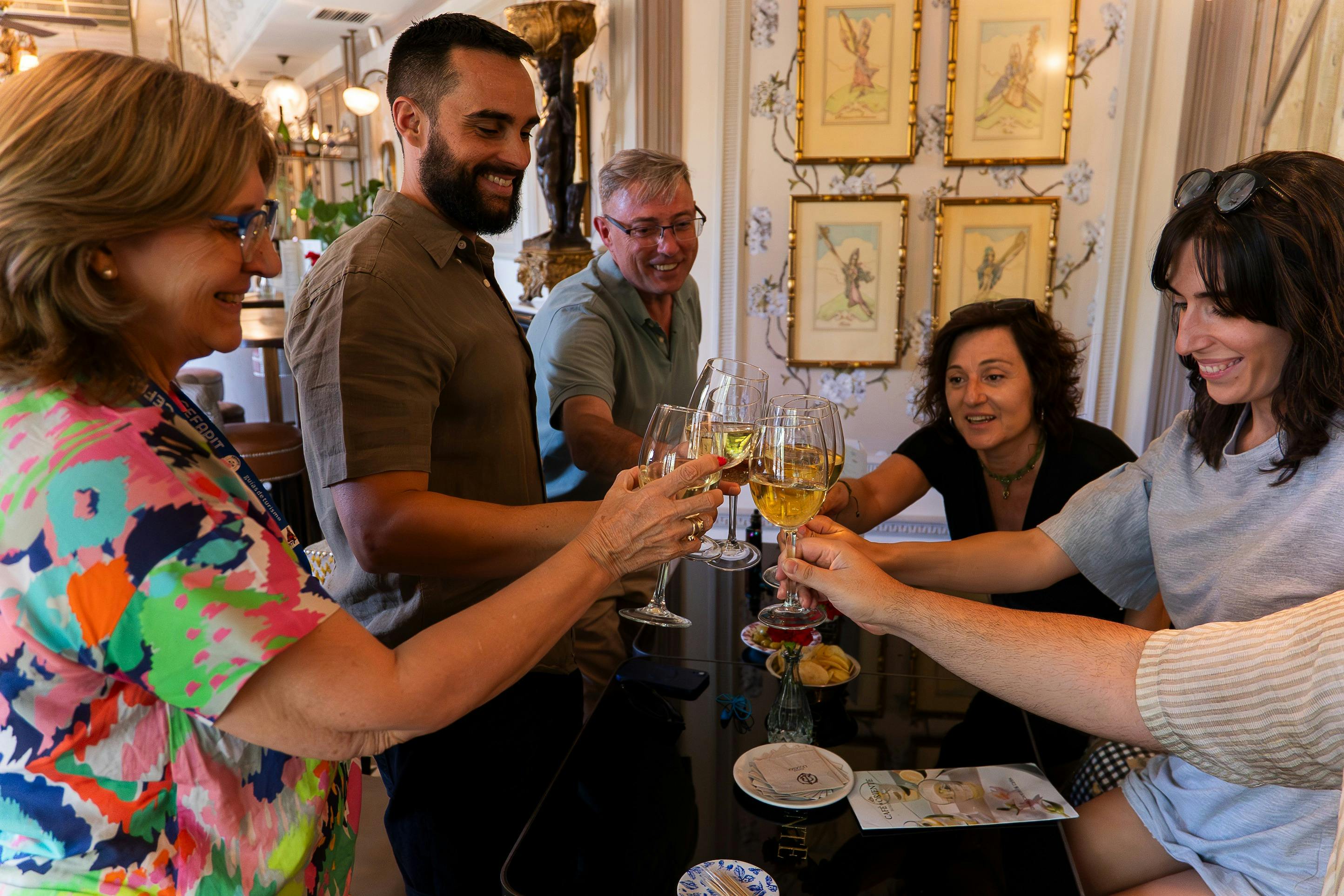 Palácio Real de Madrid: Bilhete Fast Track + Visita guiada + Prova de vinhos - Photo 8