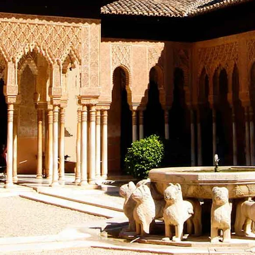 Alhambra: Skip The Line Ticket + Private Guided Tour - Photo 1