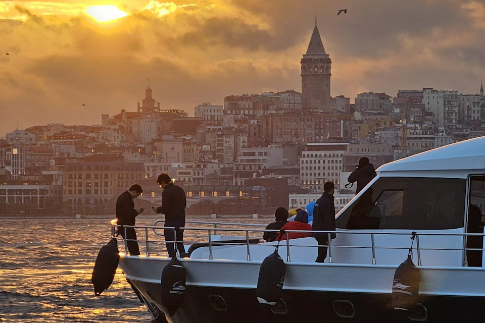 Bosphorus Sunset Cruise on Luxury Yacht