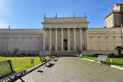 Nádvoří borovic - Vatikánská muzea