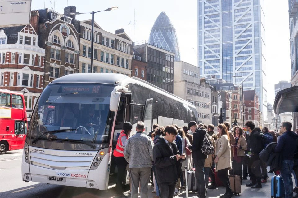 London: Bus Transfer To/From Stansted Airport and London Liverpool Street Stn