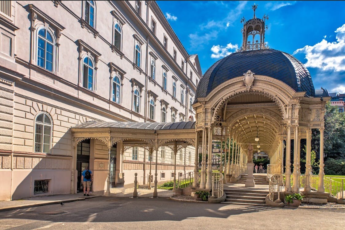 卡罗维发利- PREMIANT电子指南