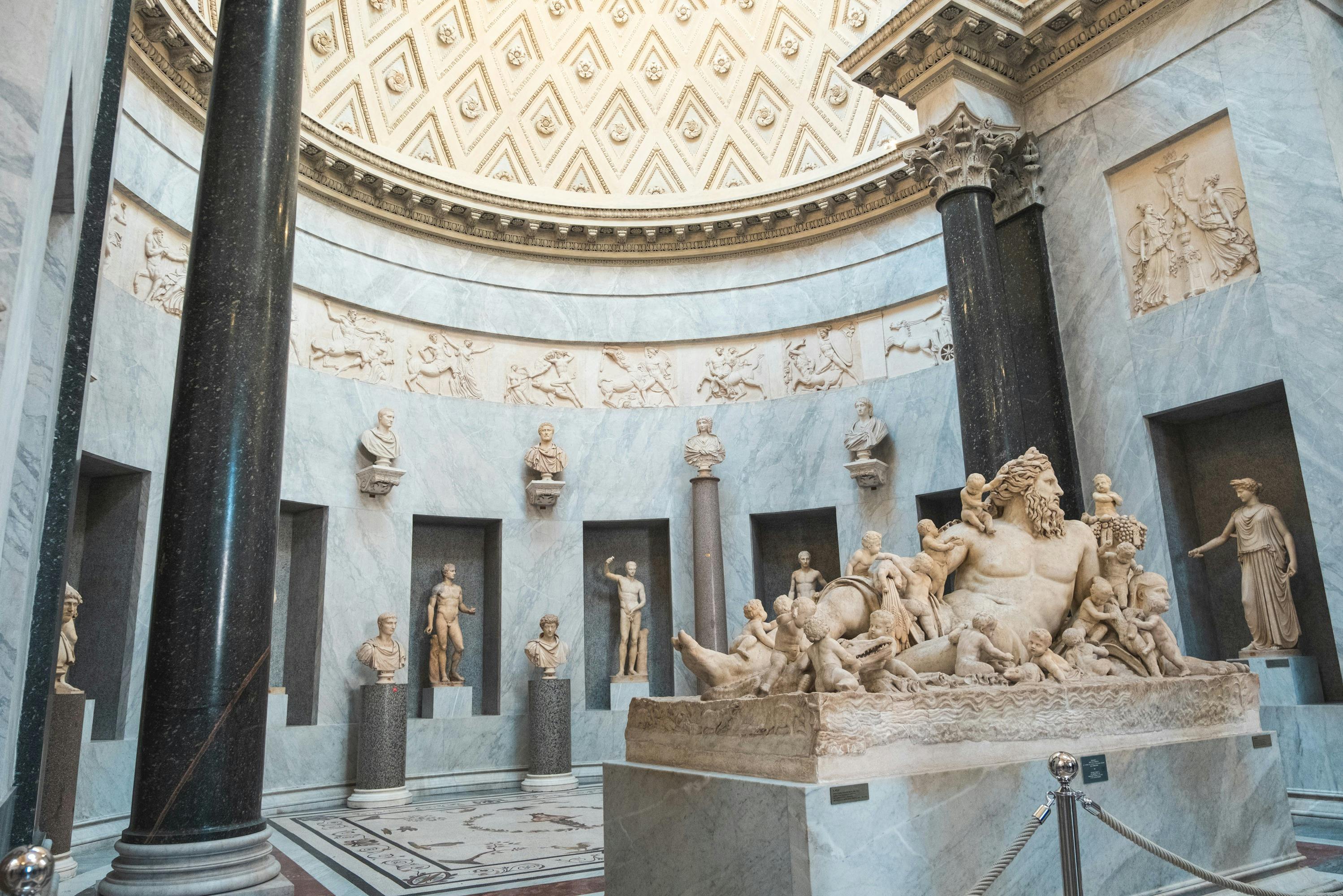Musei Vaticani: Biglietto con accesso rapido + Tour guidato — 8