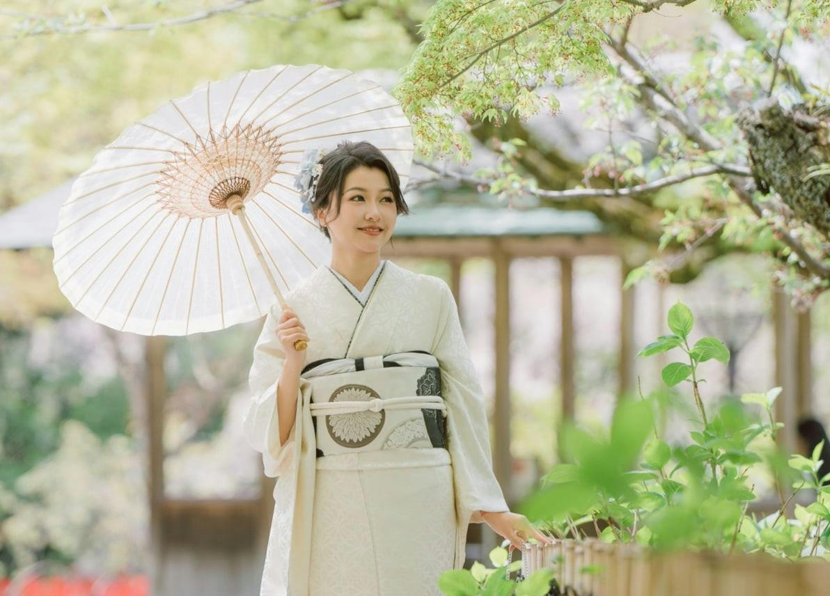 Kyoto Gion: Kimono Rental Experience for Children