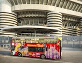 ミラノ市内観光：ホップオン＆オフ（乗り降り自由）バス