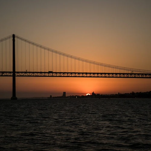 Lisbon: Tagus River Sunset Cruise + Live Music + Drink - Photo 7
