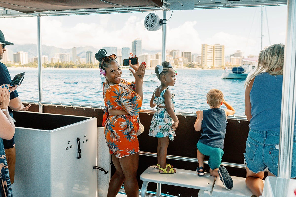 HAWAII GLASS BOTTOM BOAT TOURS
