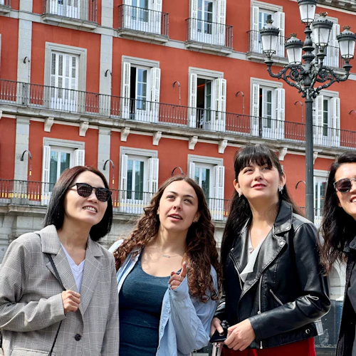 Madrid: Passeio a pé + espetáculo de flamenco com tapas opcionais - Photo 5