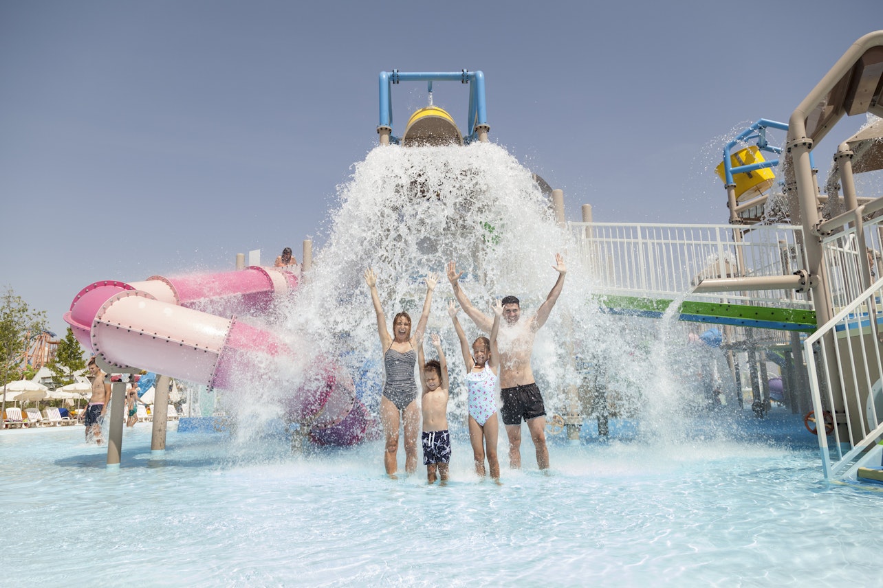 Parque Warner Beach Madrid: Skip The Line - Accommodations in Madrid