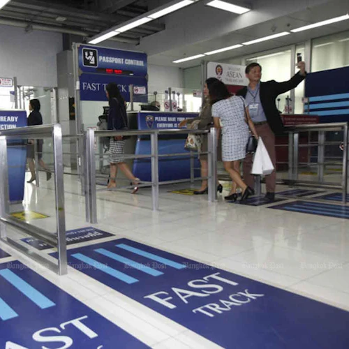 Phuket International Airport: Guided Fast-Track Immigration Service - Photo 8