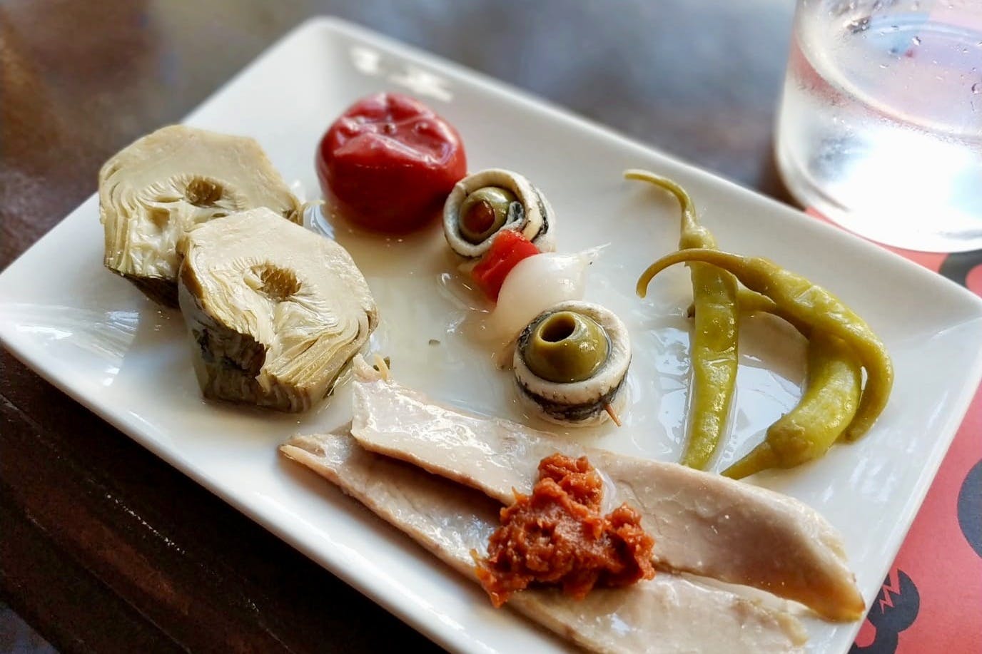 prøver af, hvad der kan foreslås på markedsrundvisningen