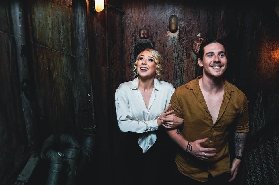 德古拉的黄金海岸人妖表演晚餐