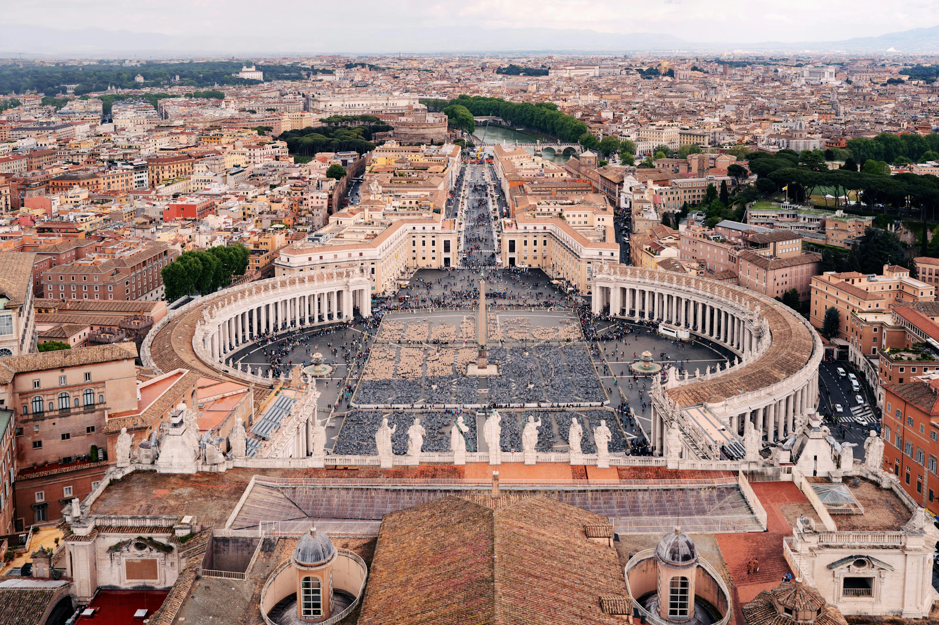 ST. PETER'S SQUARE