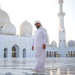 Half-Day Trip from Dubai: Sheikh Zayed Grand Mosque Express Entry 5