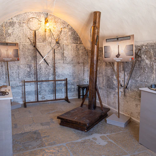 St. Mark's Square Prison Palace: Entry Ticket - Photo 2