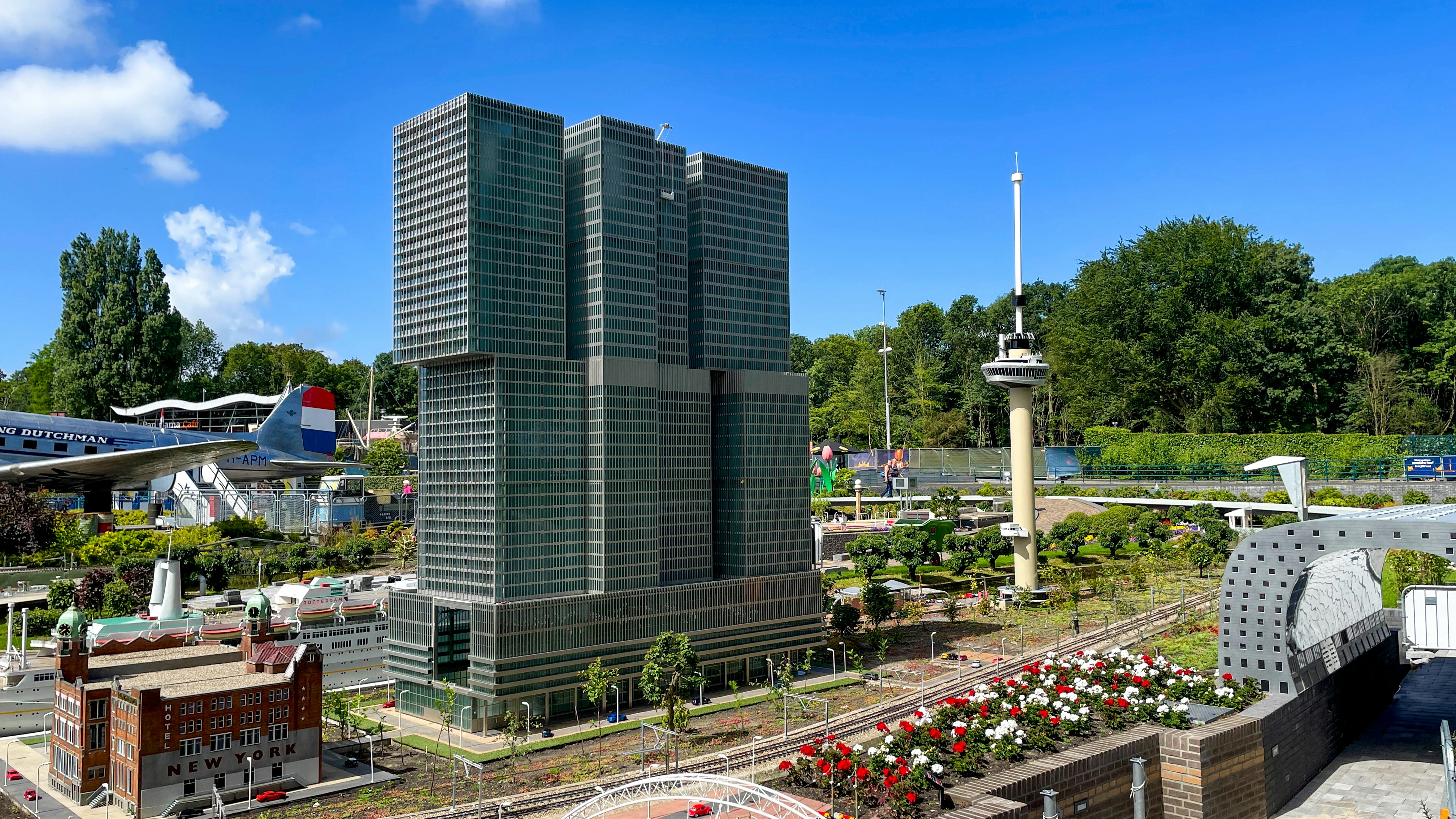 Madurodam + Mauritshouse Museum