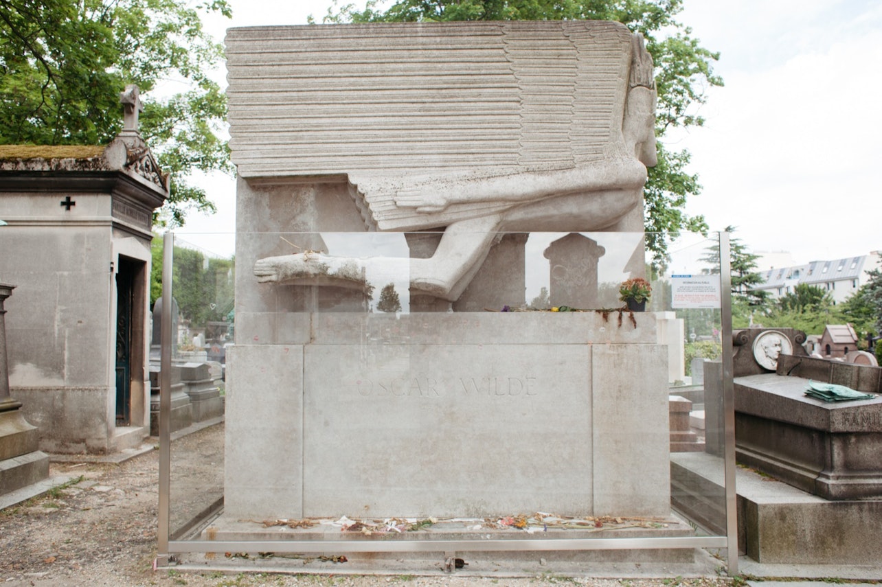 Cemitério Père Lachaise - Passeio a pé guiado - Acomodações em Paris