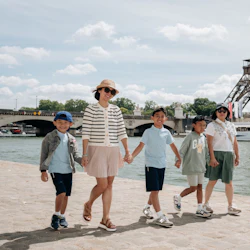 Paris: Private Tour with Professional Vacation Photographer