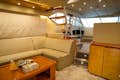 Détendez-vous et relaxez-vous dans le luxe à bord du salon douillet de notre yacht. 🛋️⚓ #LuxuryYachtLiving #SeasideComfort