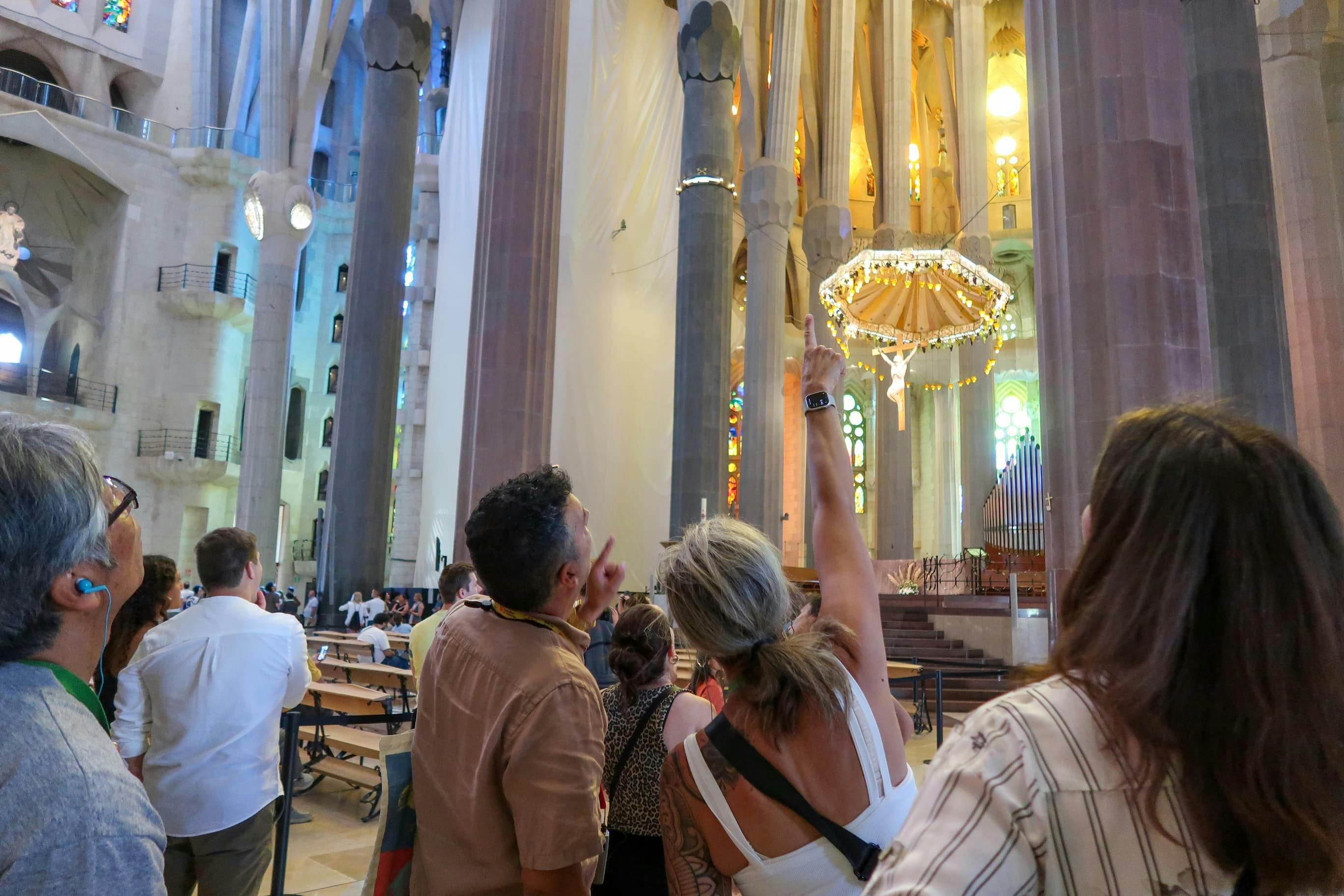 Sagrada Familia: Biglietto con accesso rapido + Tour guidato privato — 2