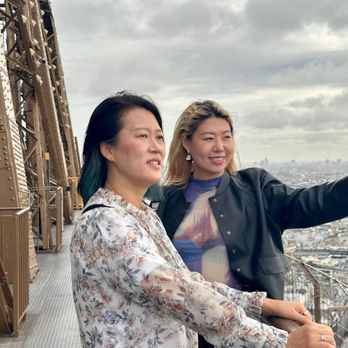 Eiffel Tower: Guided Tour + 2nd Floor & Summit Access via Elevator - Photo 7